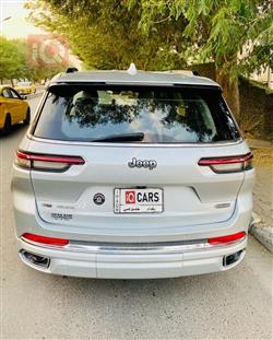 جیپ گراند شیرۆکی